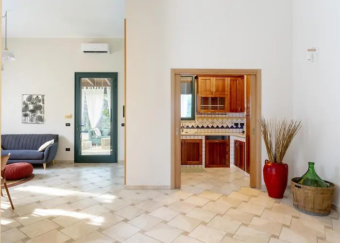 Tenuta Concamarau * مورو ليتشيزي